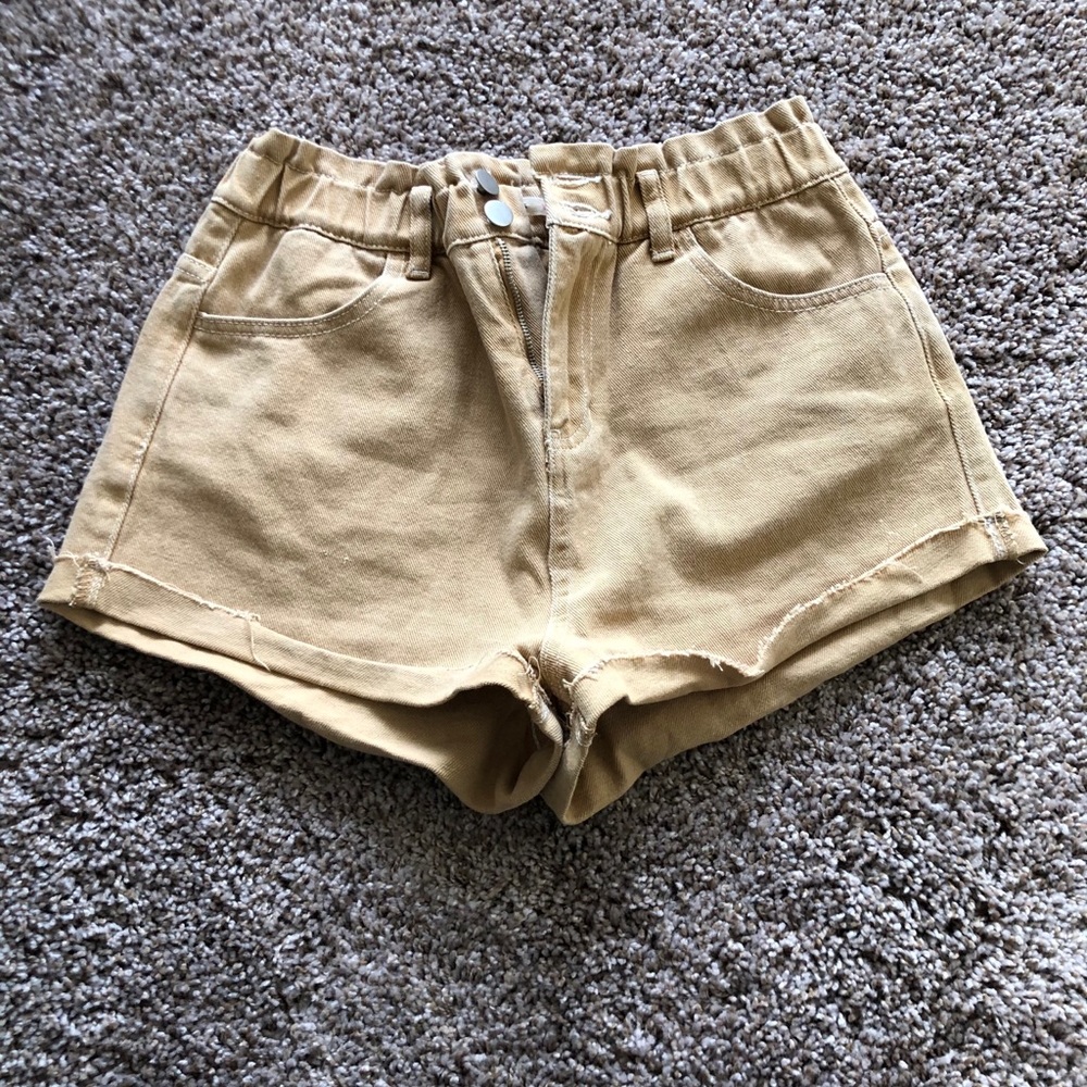 Paper bag shorts
